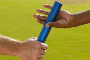 爱游戏平台官方官网-WTT冠军赛战况：尤文图斯防线稳固，费城76人进攻受阻，欧文成最佳